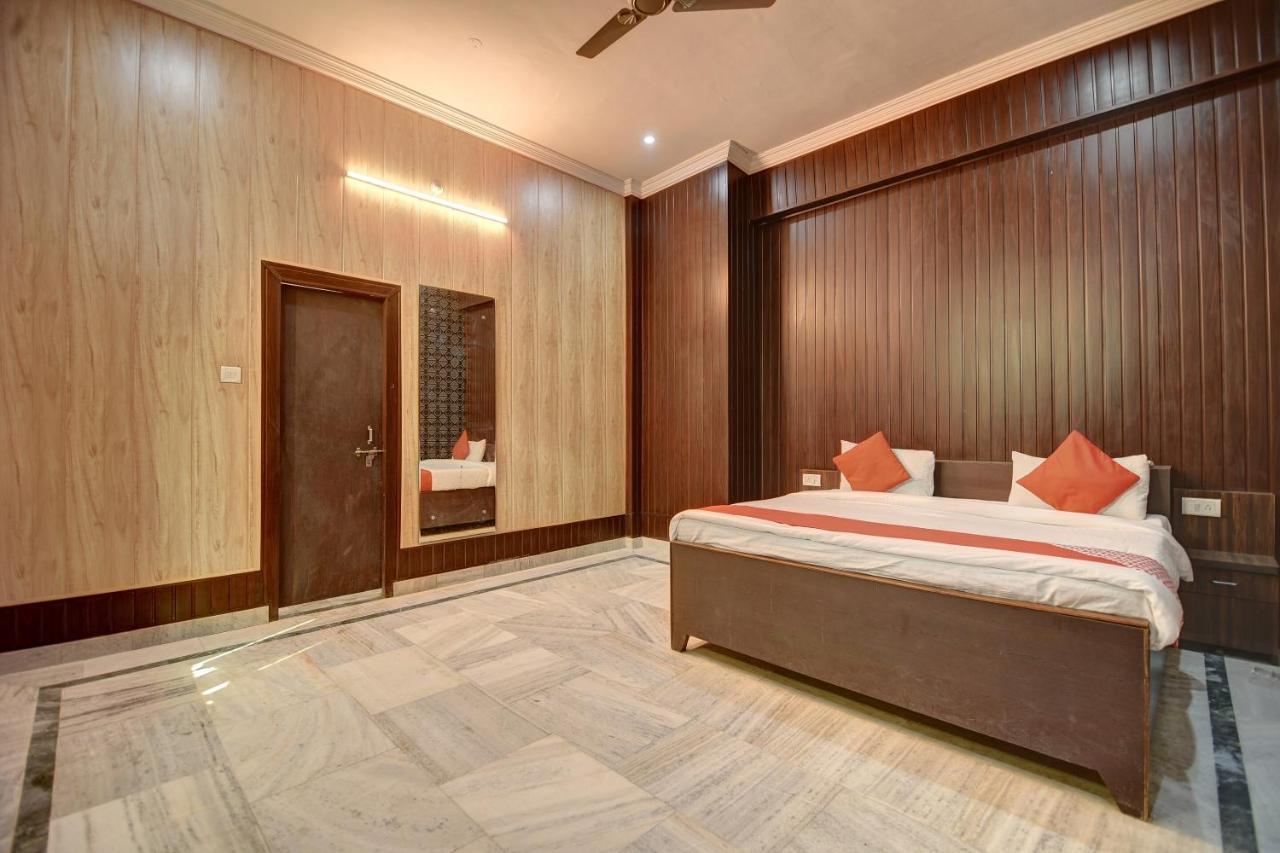 Oyo 19533 D Nest Inn Lucknow Exterior foto