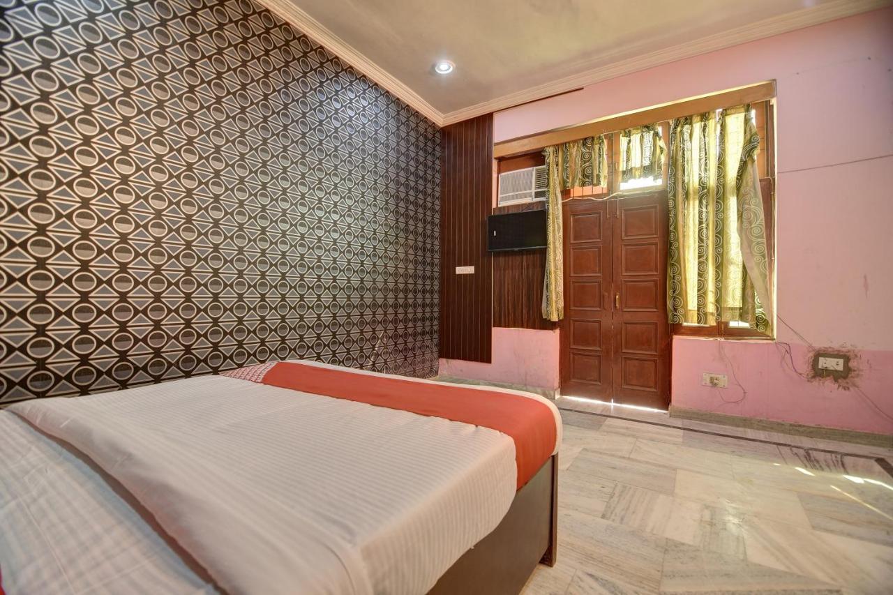 Oyo 19533 D Nest Inn Lucknow Exterior foto
